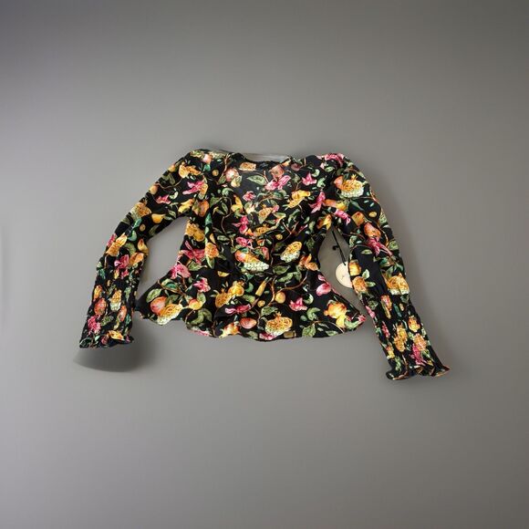 Milk & Honey Women's Blouse Black Size Small Fruit & Floral - Picture 1 of 9
